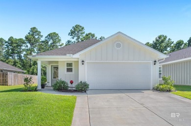 Beach Home For Sale in Foley, Alabama
