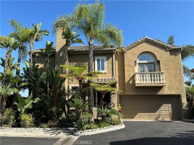 Beach Home For Sale in Costa Mesa, California