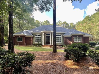 Beach Home For Sale in Fairhope, Alabama