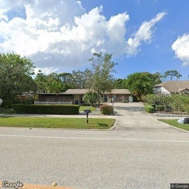 Beach Home For Sale in Sarasota, Florida