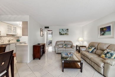 Beach Condo For Sale in Boca Raton, Florida