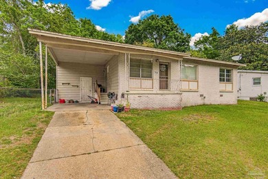 Beach Home For Sale in Pensacola, Florida