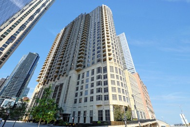 Beach Condo For Sale in Chicago, Illinois