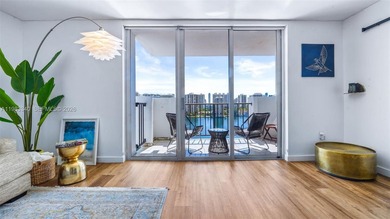 Beach Condo For Sale in Aventura, Florida