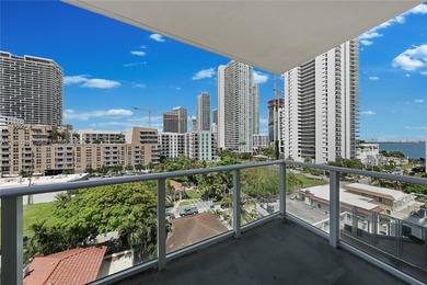 Beach Condo For Sale in Miami, Florida