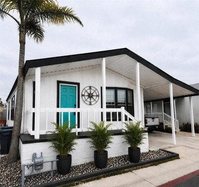 Beach Home For Sale in Huntington Beach, California