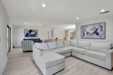 Beach Condo For Sale in Boynton Beach, Florida