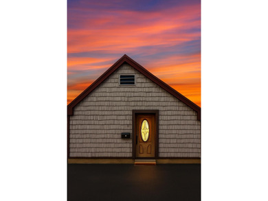 Beach Home Sale Pending in Bronx, New York