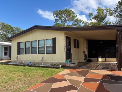 Beach Home For Sale in Weeki Wachee, Florida