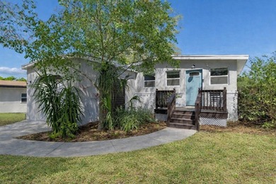 Beach Home For Sale in Tampa, Florida
