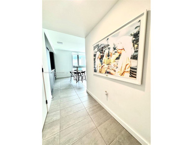 Beach Condo For Sale in Miami, Florida