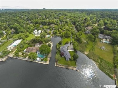 Beach Home Off Market in Great Neck, New York