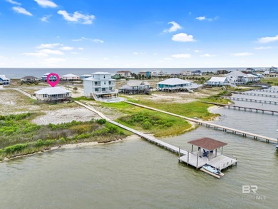 Beach Home For Sale in Gulf Shores, Alabama