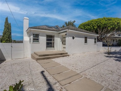 Beach Home For Sale in El Segundo, California