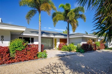 Beach Home For Sale in St. Petersburg, Florida
