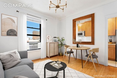 Beach Condo For Sale in New York, New York