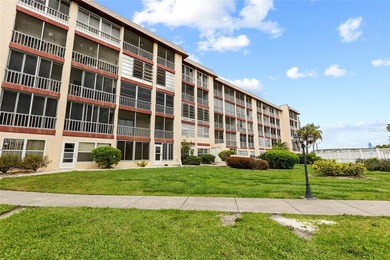 Beach Condo For Sale in Bradenton, Florida