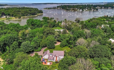 Beach Home For Sale in Lloyd Harbor, New York