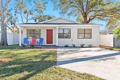 Beach Home Sale Pending in St. Petersburg, Florida