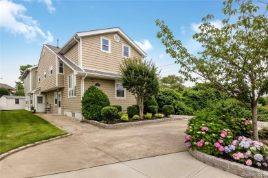 Beach Home For Sale in Atlantic Beach, New York