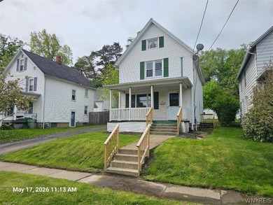 Beach Home For Sale in Silver Creek, New York