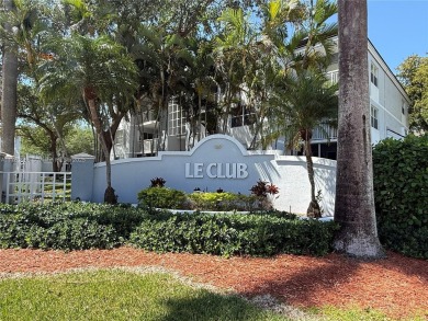 Beach Condo For Sale in Cutler Bay, Florida