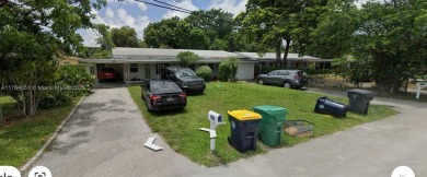 Beach Townhome/Townhouse For Sale in Dania, Florida