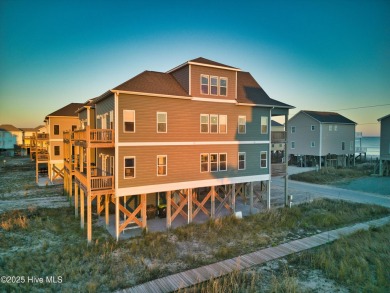 Beach Townhome/Townhouse For Sale in North Topsail Beach, North Carolina