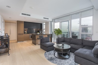 Beach Condo For Sale in Vancouver, BC