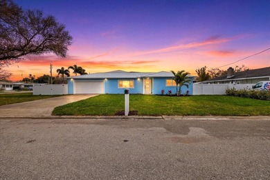 Beach Home For Sale in Palmetto, Florida