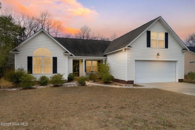 Beach Home For Sale in Sneads Ferry, North Carolina