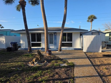 Beach Home For Sale in Sarasota, Florida