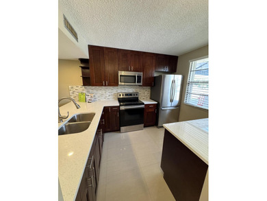 Beach Condo For Sale in West Palm Beach, Florida