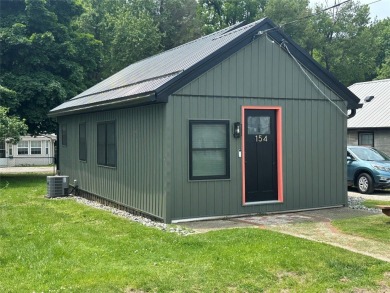 Beach Home Sale Pending in Erie, Pennsylvania
