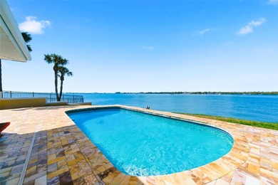 Beach Home For Sale in St. Petersburg, Florida