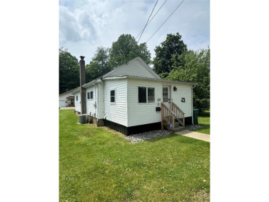 Beach Home Sale Pending in Erie, Pennsylvania