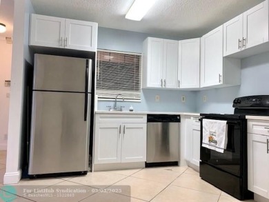 Beach Condo For Sale in Coral Springs, Florida