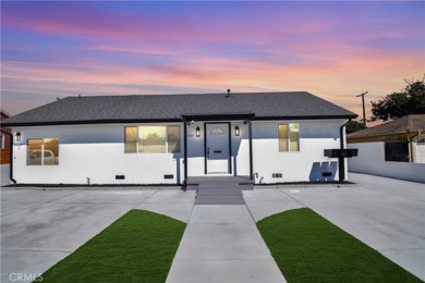 Beach Home For Sale in Oxnard, California