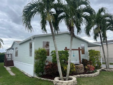 Beach Home For Sale in Davie, Florida