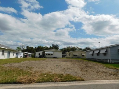 Beach Lot Sale Pending in Ellenton, Florida