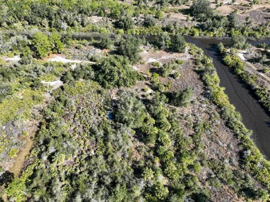 Beach Lot For Sale in Punta Gorda, Florida