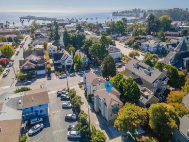 Beach Townhome/Townhouse For Sale in Santa Cruz, California