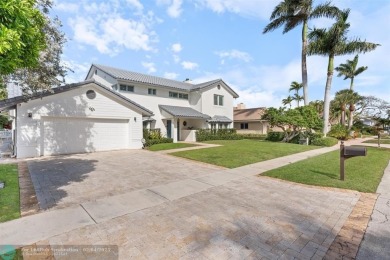 Beach Home For Sale in Lighthouse Point, Florida