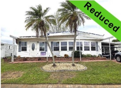 Beach Home For Sale in Ellenton, Florida