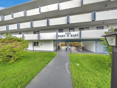 Beach Condo For Sale in Miami, Florida
