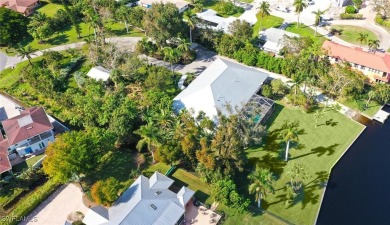 Beach Home For Sale in Fort Myers, Florida