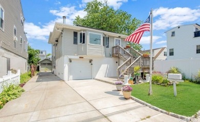 Beach Home For Sale in East Rockaway, New York