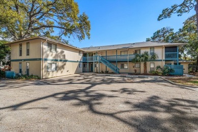 Beach Home For Sale in Dunedin, Florida