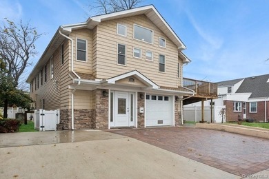 Beach Home For Sale in Long Beach, New York