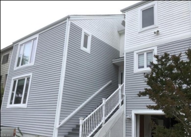 Beach Home For Sale in Norfolk, Virginia